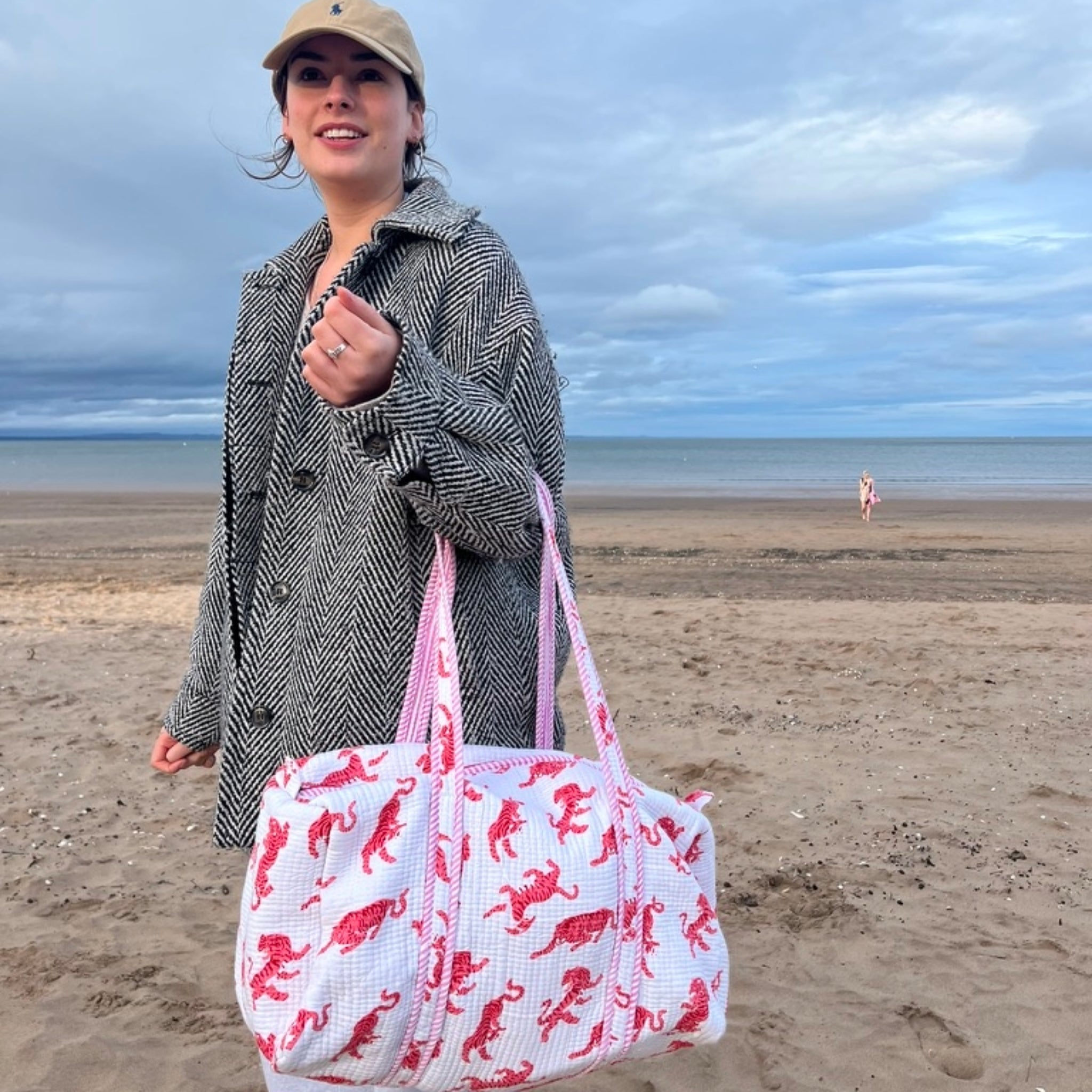 Dancing Leopard Duffel- WHITE/PINK