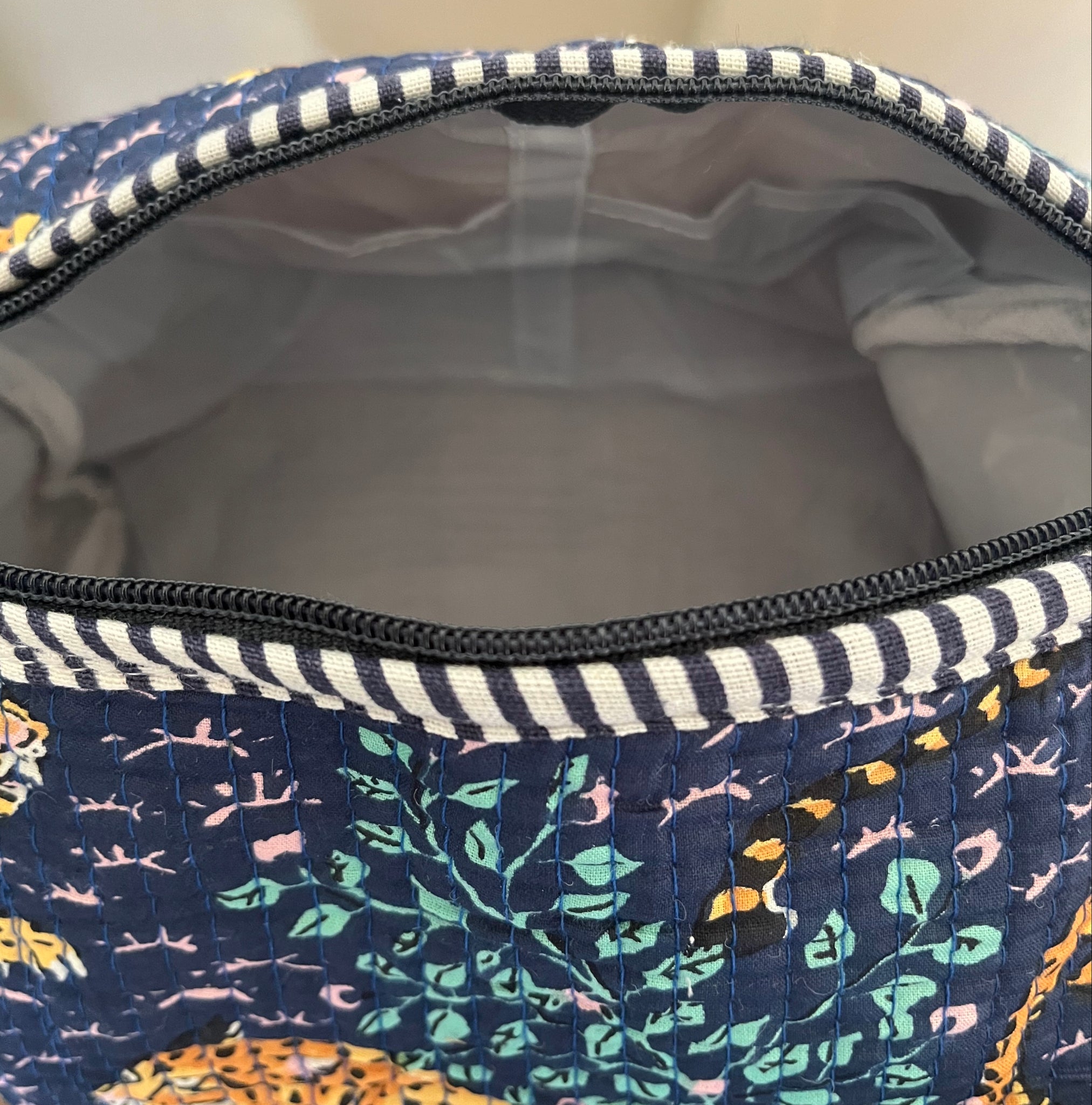 Forest leopards washbag