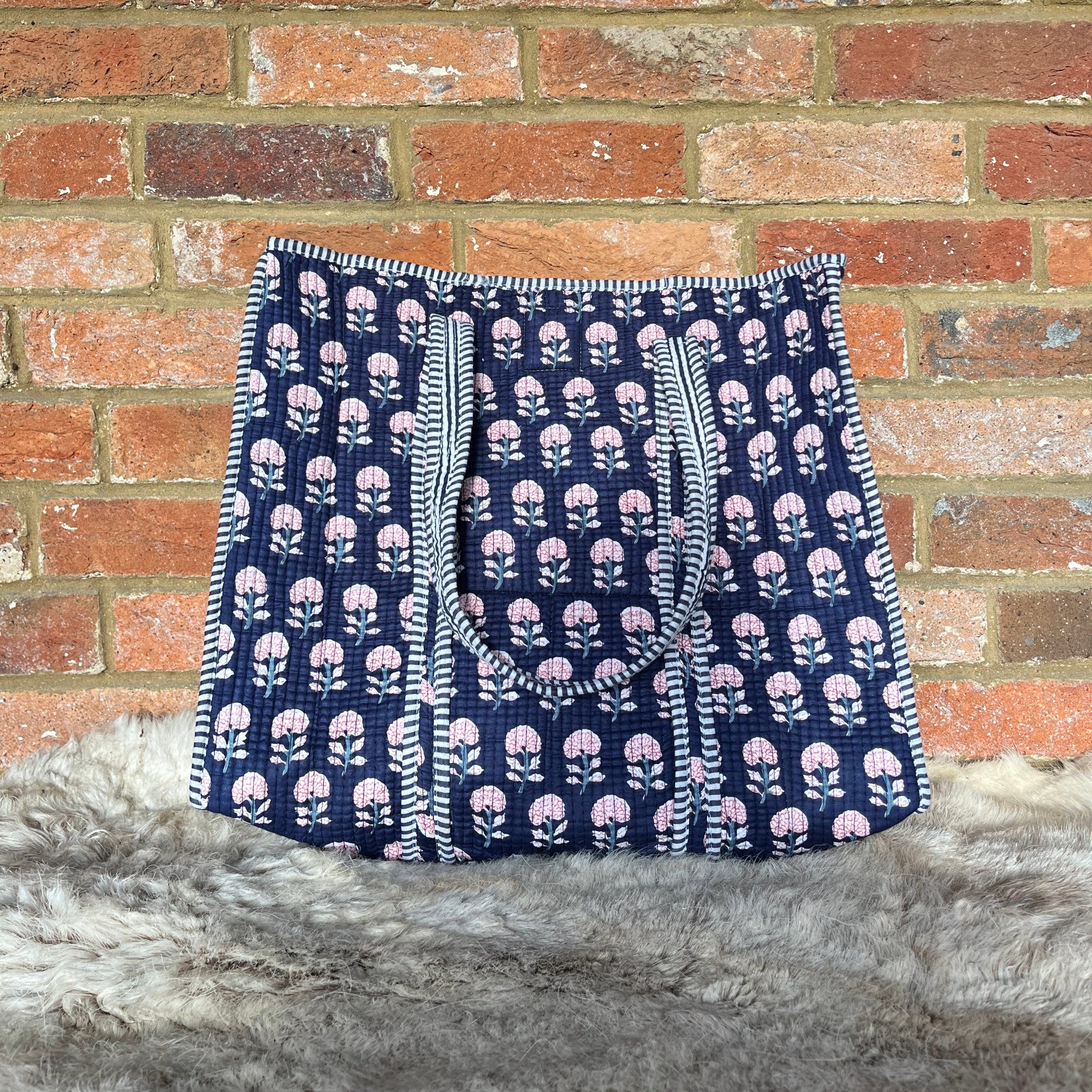 Flowers Tote- NAVY