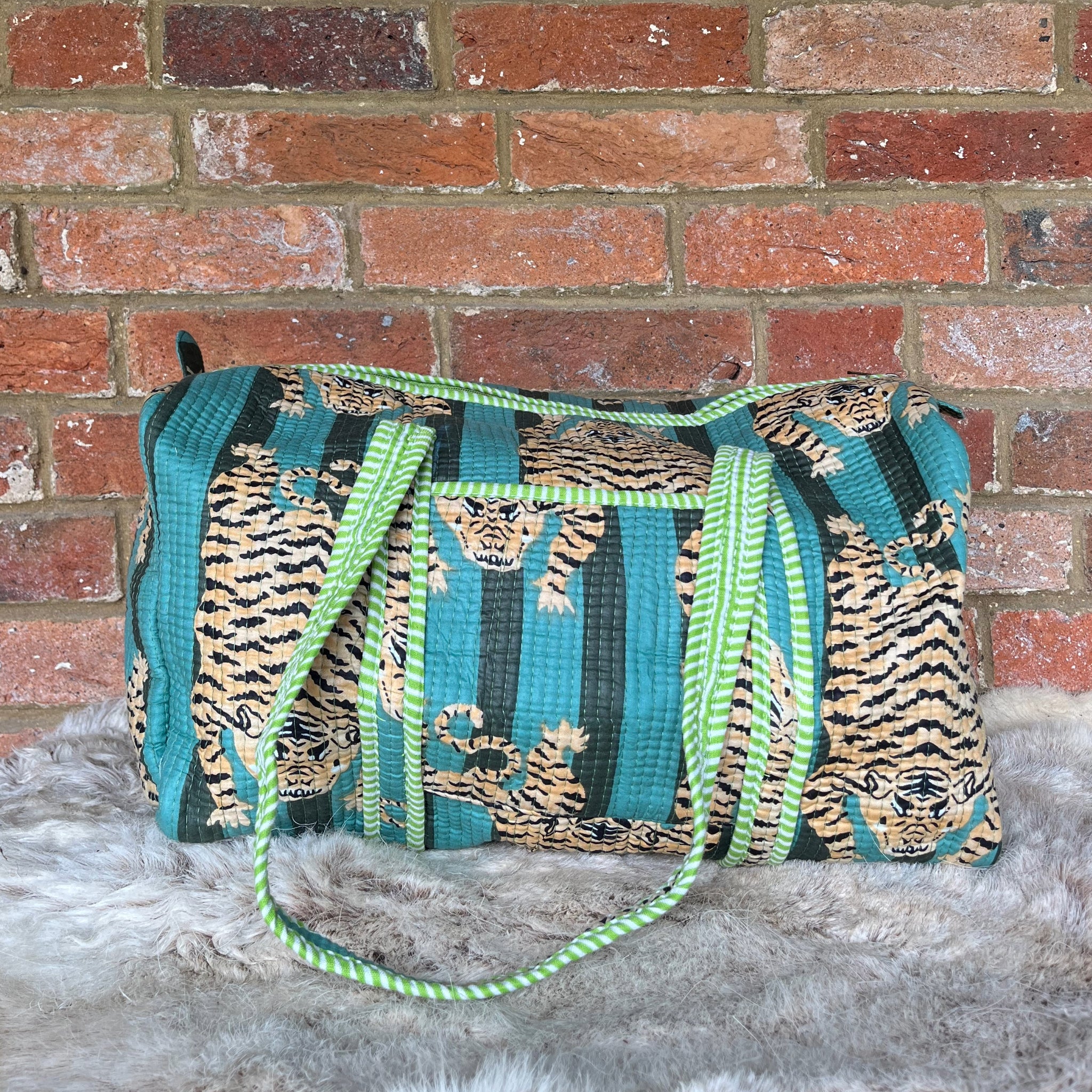 Tiger Duffel- GREEN